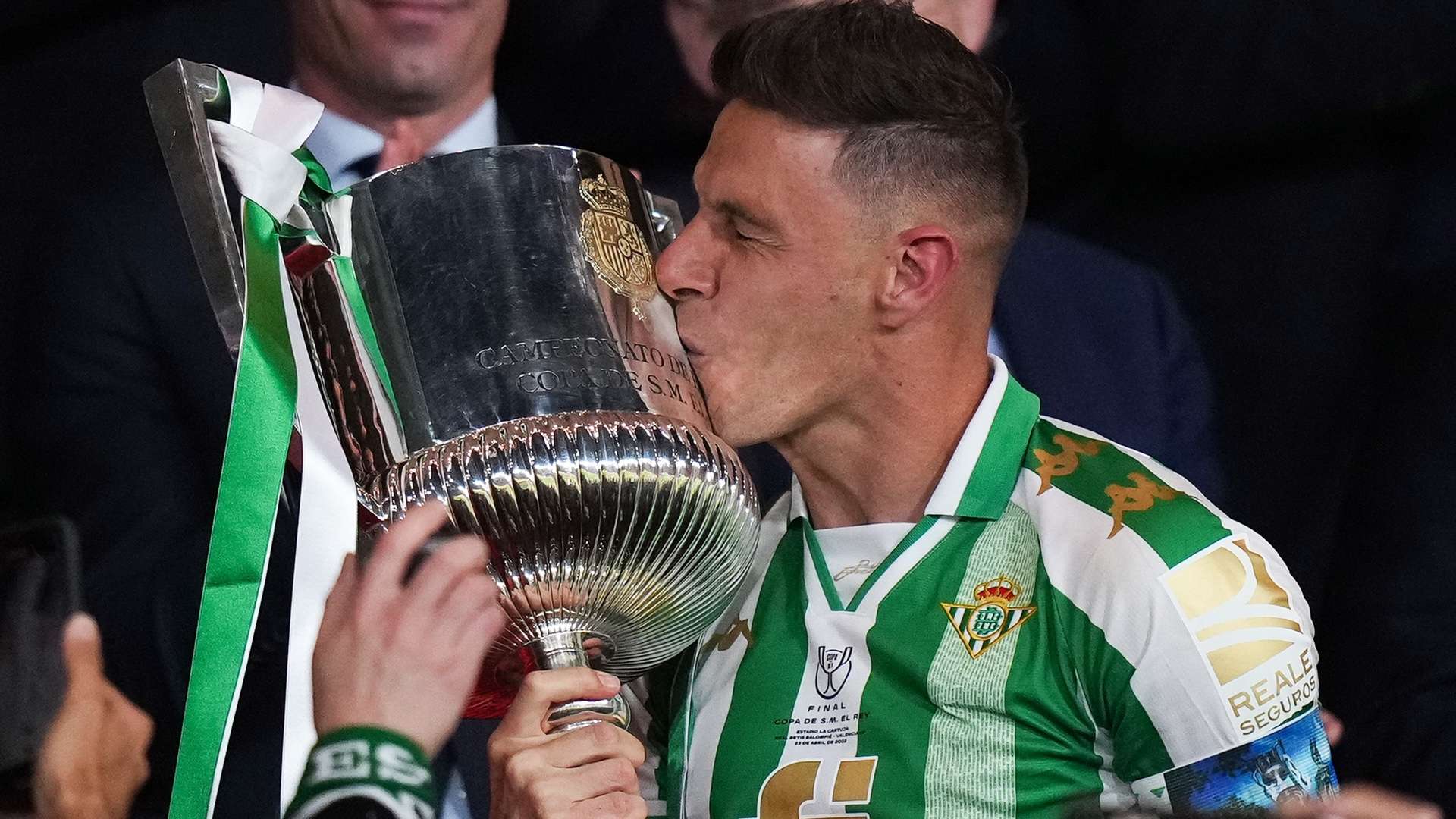 利益上拥有 利益上拥有